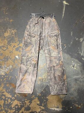 Camo pants